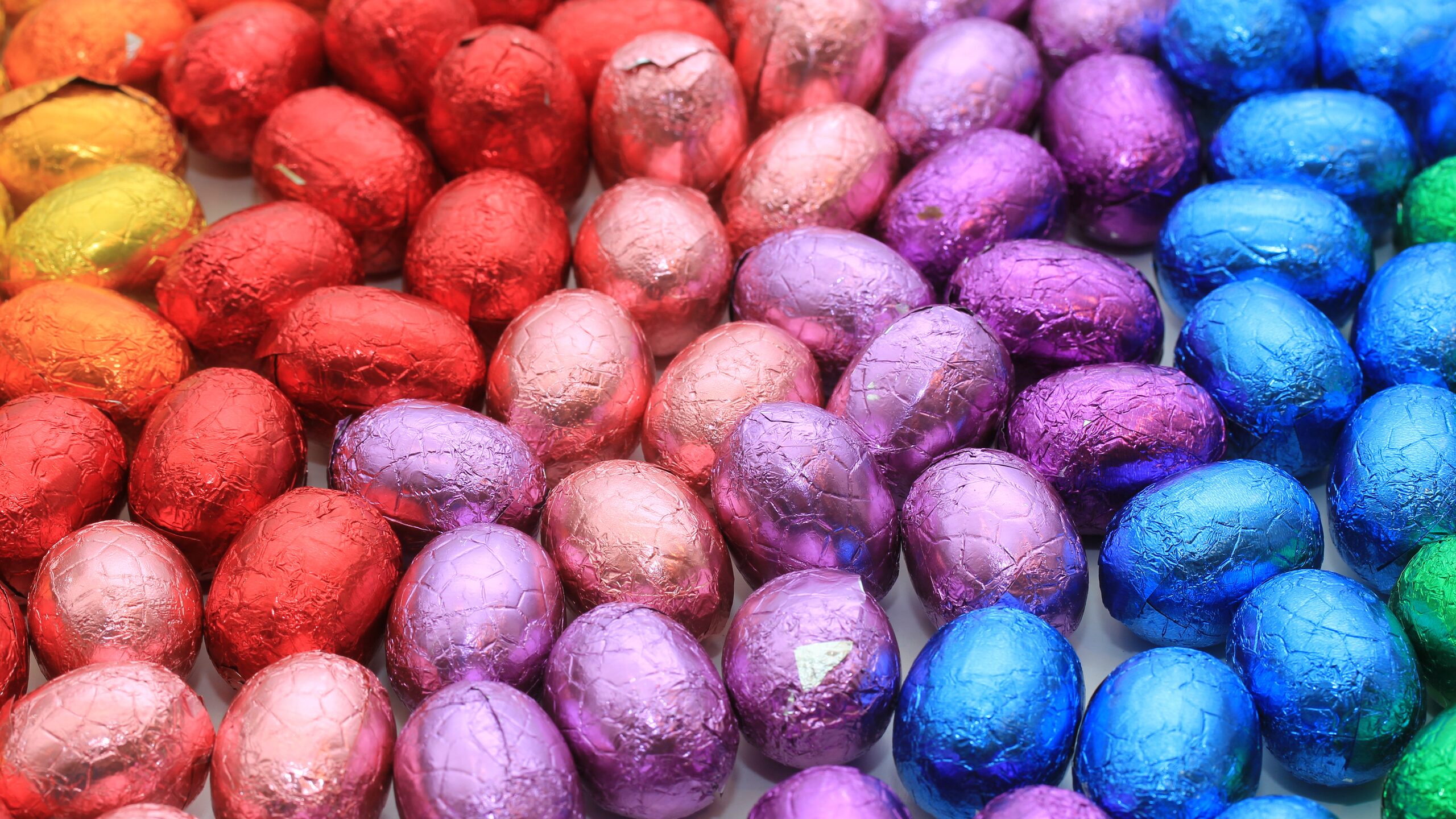 Guess the amount of Easter Eggs Winners!